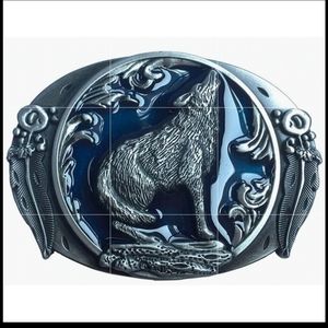 New Howling Wolf and Feathers belt buckle